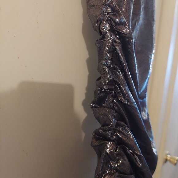 METALLIC  RUCHED MINI DRESS FOR GIRLS NWT - Picture 5 of 7
